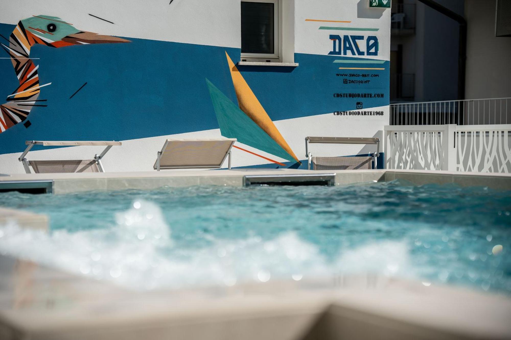 Hotel Marzia Holiday Queen Caorle Buitenkant foto